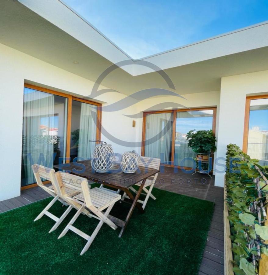 Отель West Bay House Сан-Мартинью-ду-Порту Экстерьер фото